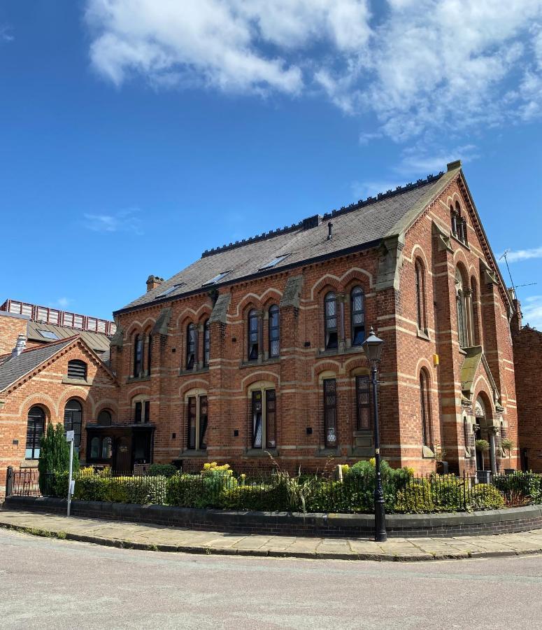 Luxury Chapel Apartment Within City Walls Chester Exteriör bild